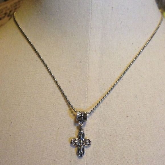 🦄5 for $35🦄 Cross Charm - Picture 4 of 5